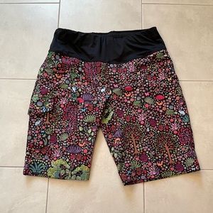 Small Shredly Curvy shorts, 11” inseam, excellent used condition